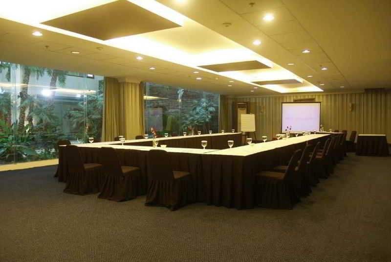 Aston Tropicana Hotel Bandung Exteriér fotografie